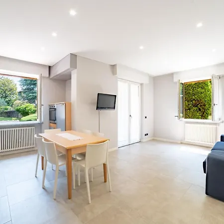 Casa Comparin * 레사