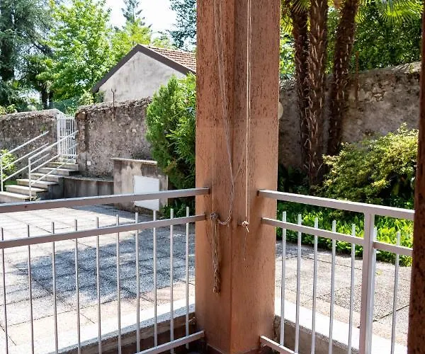 Casa Comparin Daire Lesa